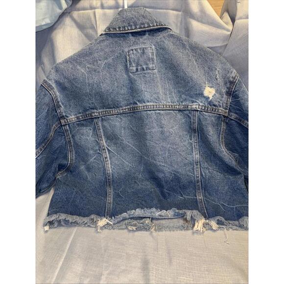 Abercrombie & Fitch Distressed Denim Jacket! - Picture 4 of 4